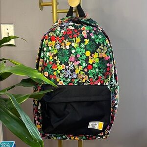 Herschel Heritage Backpack – Scavenger Hunt Meadow